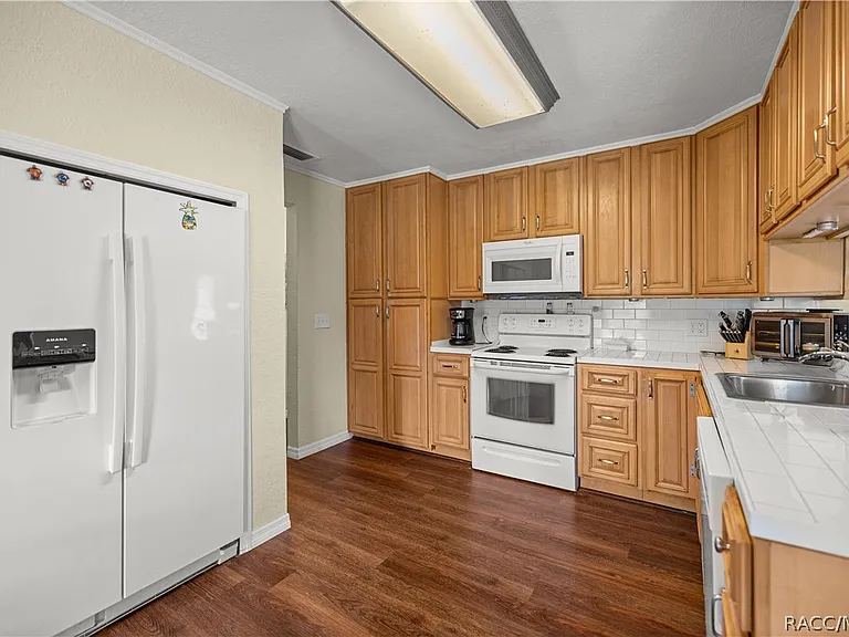 7930 E Derby Oaks Dr — Photo 5