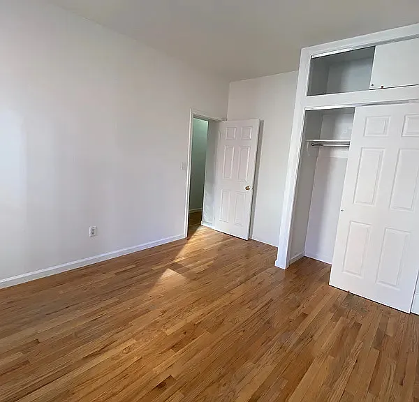 452 W 57th St #3W — Photo 22