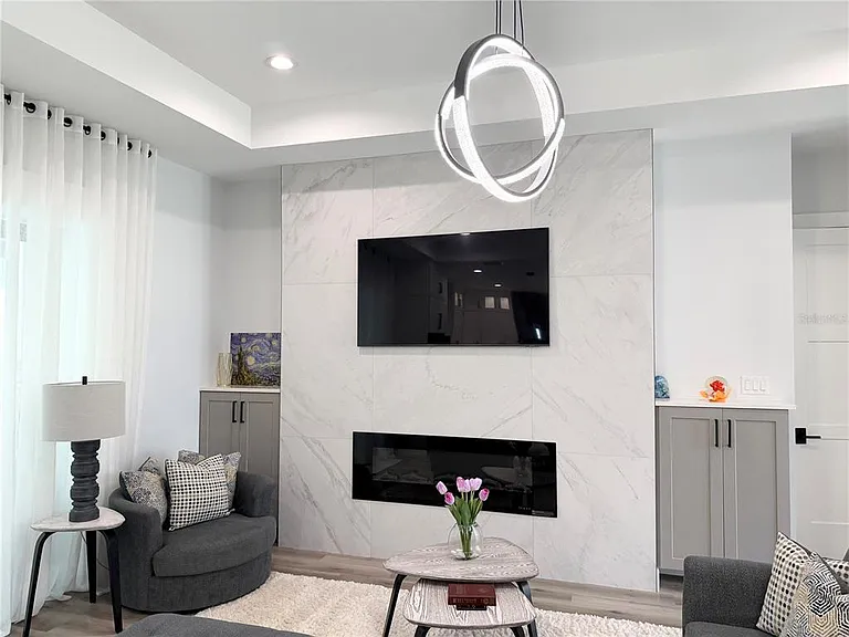 4722 Neptune Rd — Photo 6