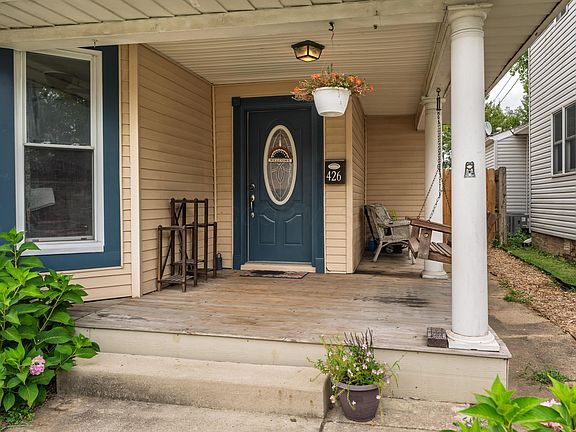 2nd image of 426 N High St