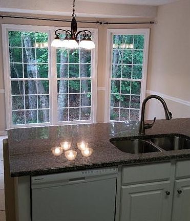 5th image of 1277 Wynford Clny