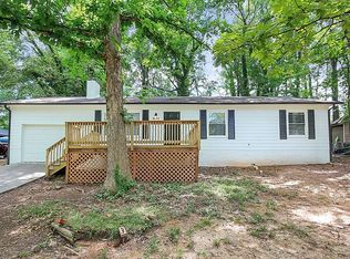 8332 Barncliff Rd, Charlotte, NC 28227