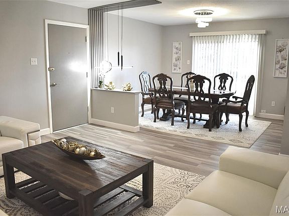 2nd image of 4366 Chateau De Ville Dr APT E