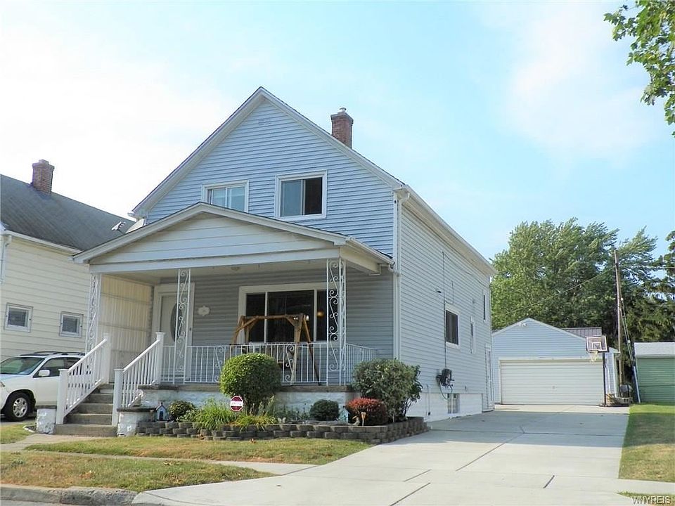 1st image of 36 Franklin Ave