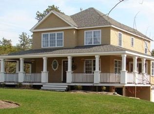 204 Fairview Ln, Plymouth, MA 02360