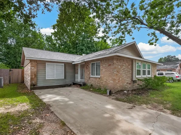 5022 Castlecreek Ln, Houston, TX 77053