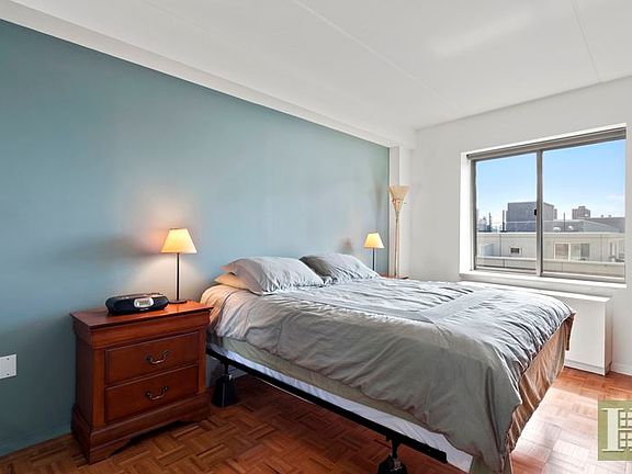 4th image of 330 W 145th St APT 712