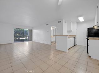 23515 Lyons Ave UNIT 140, Santa Clarita, CA 91355