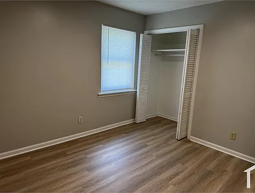 1649 S Beltline Blvd #B — Photo 5