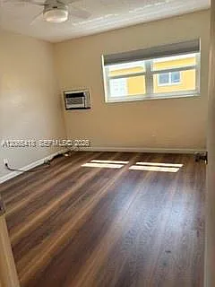 22 SE 3rd Ter #2 — Photo 8