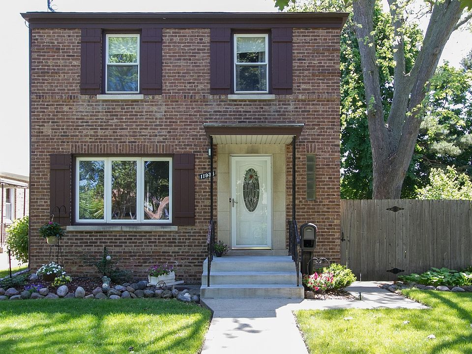 1st image of 11935 Artesian Ave