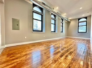 1519 S 17th St #208, Philadelphia, PA 19146
