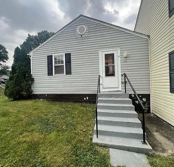 2518 Kent Village Dr #1 — Photo 2
