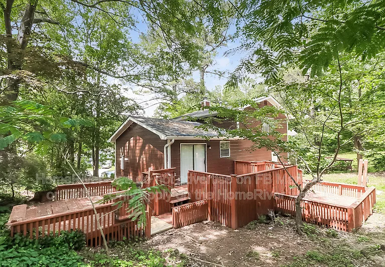 191 Aaron Ct — Photo 14