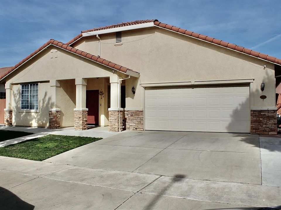 2nd image of 841 Santi Ct
