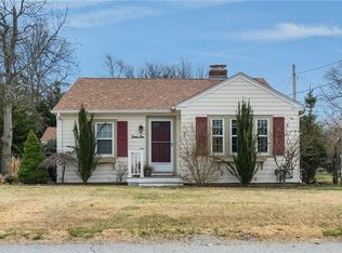 41 Rogers Ave, Riverside, RI 02915