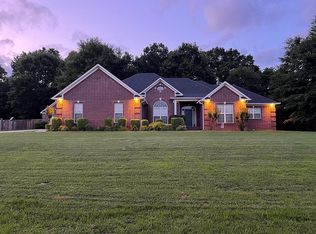 4 Southview Cir, Greenbrier, AR 72058