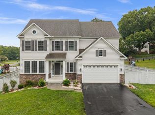 945 Kayley Dr, Eldersburg, MD 21784