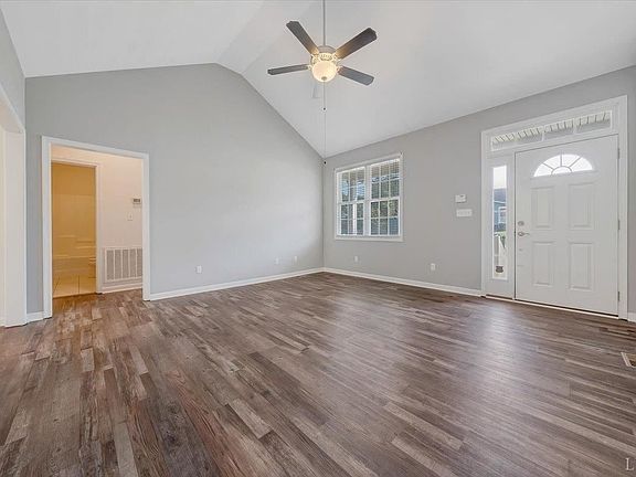 5th image of 10 Jeter Ct
