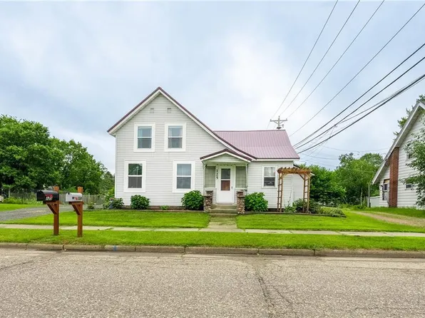 125 East Brown Street, Augusta, WI 54722