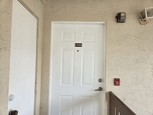 2319 Prime Cir APT B