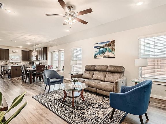 3rd image of 105 Brady Creek Way