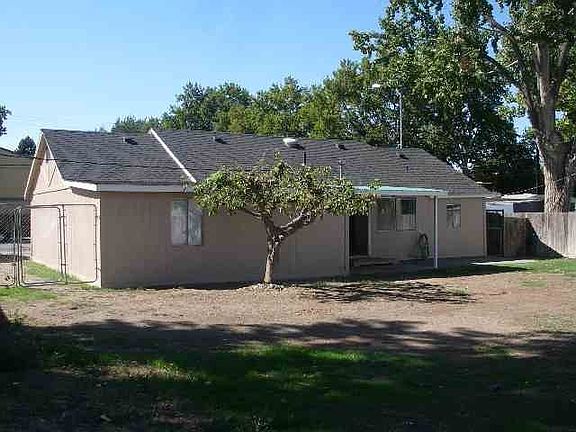 2nd image of 642 S 38th Ave
