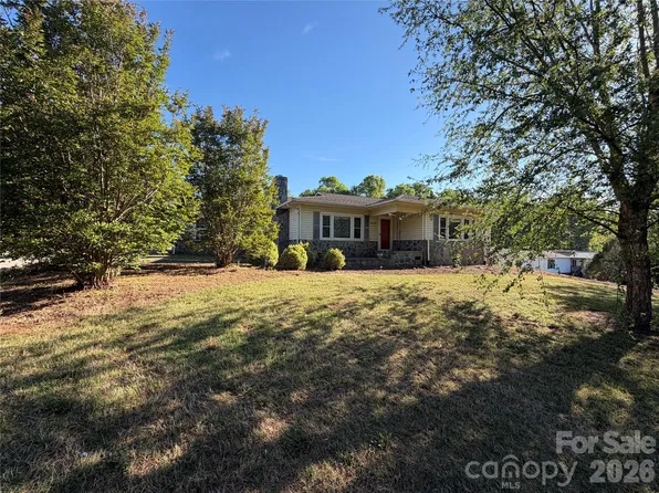 3838 Cliffside Rd, Mooresboro, NC 28114