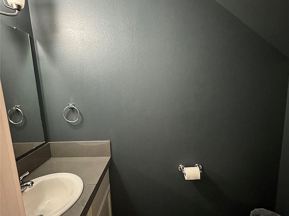3rd image of 6108 Alexander Avenue SE