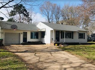 621 Stanley St, Chippewa Falls, WI 54729