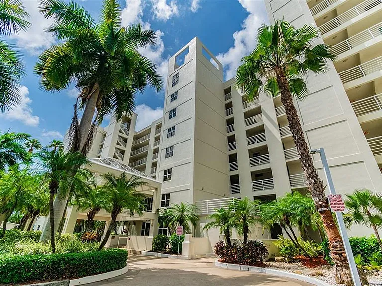 6105 Bahia Del Mar Cir #287 — Photo 3