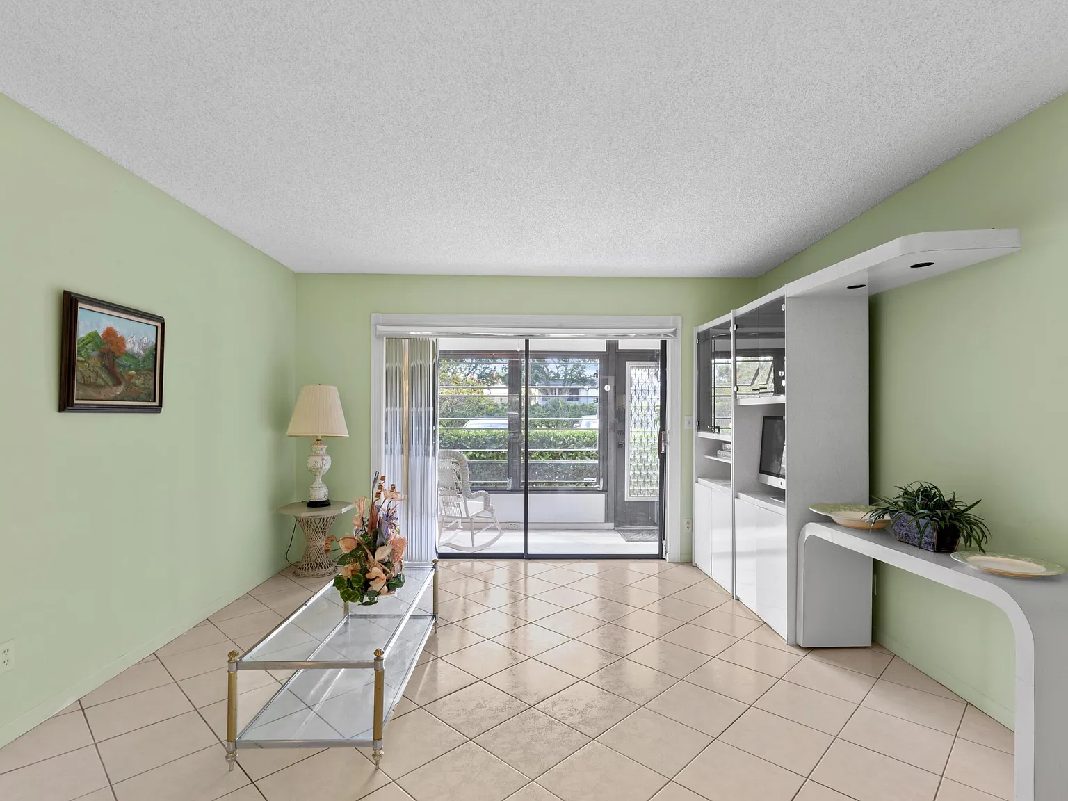 2 bed, 2.0 bath, 900 sqft, $2,000 — Photo 4