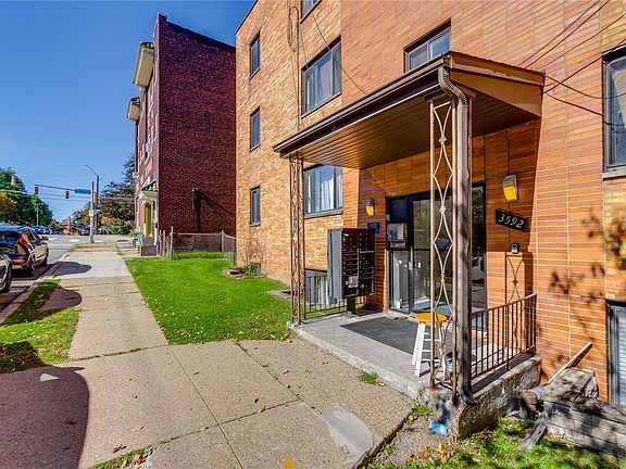 3rd image of 3592 Brighton Rd