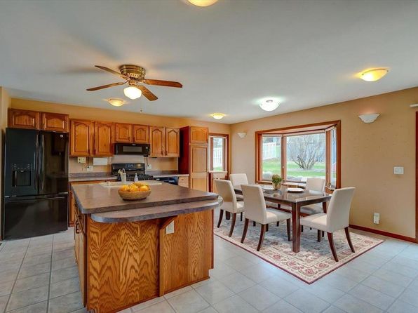 5911 Badger Street, Mcfarland, WI 53558