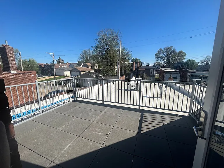 4230-36 Manchester Ave — Photo 17