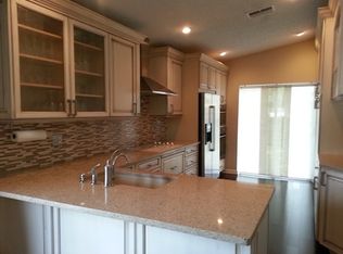7601 7th St N, Saint Petersburg, FL 33702