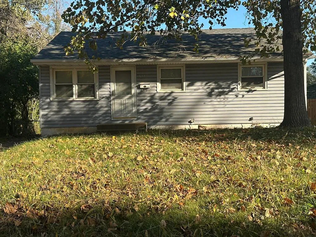 10634 Dunkeld Cir — Photo 1