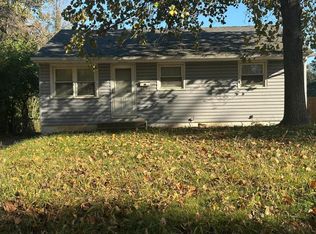 10634 Dunkeld Cir, Saint Louis, MO 63137