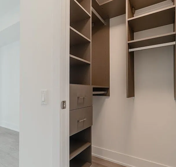 858 Dupont St #702 — Photo 17