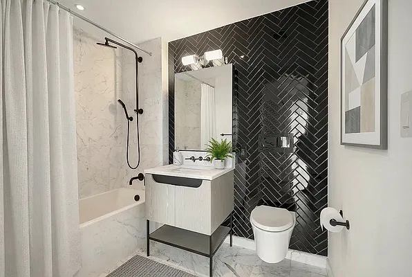 Bathroom, photo 2
