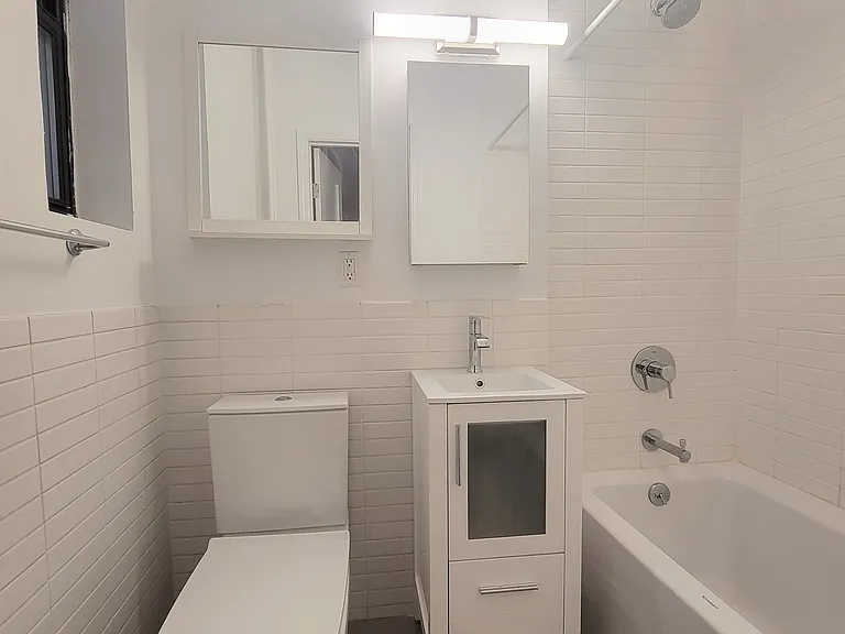172 5th Ave #4B — Photo 5