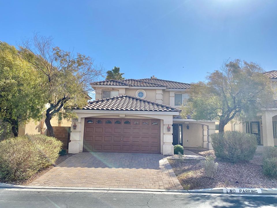 1st image of 10956 Fintry Hills St