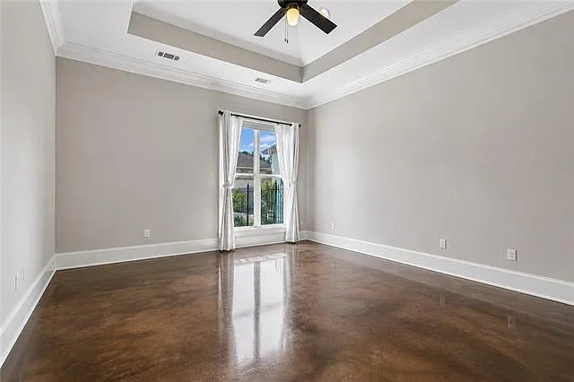 725 S Corniche Du Lac — Photo 13