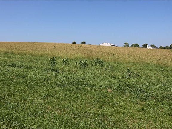 4th image of 5994 E County Road 1000 N