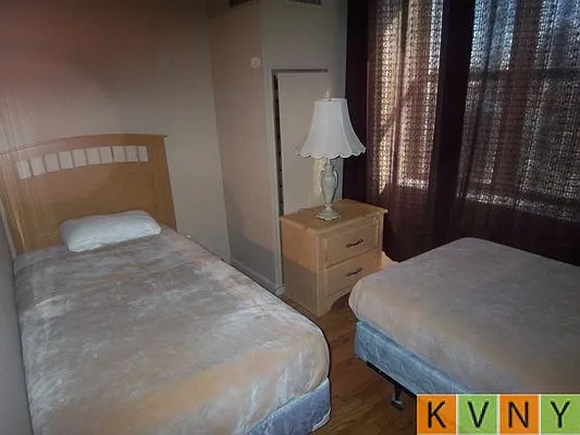 Rented by KVNY Soho | media 25