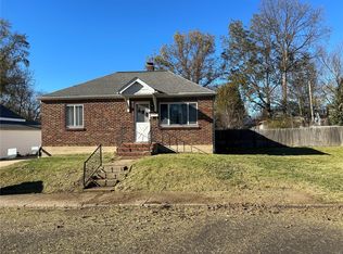 163 Modern St, Sullivan, MO 63080