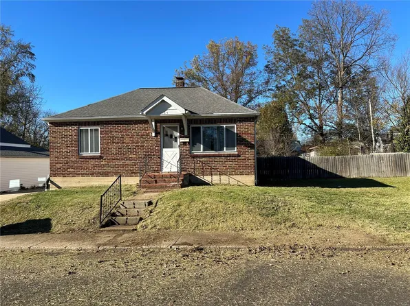 163 Modern St, Sullivan, MO 63080