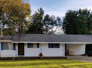 2902 Jamestown Rd, Hattiesburg, MS 39402