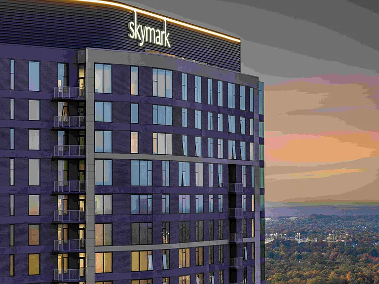 Skymark — Photo 58