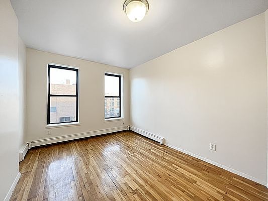 1st image of 1728 Amsterdam Ave APT 4A
